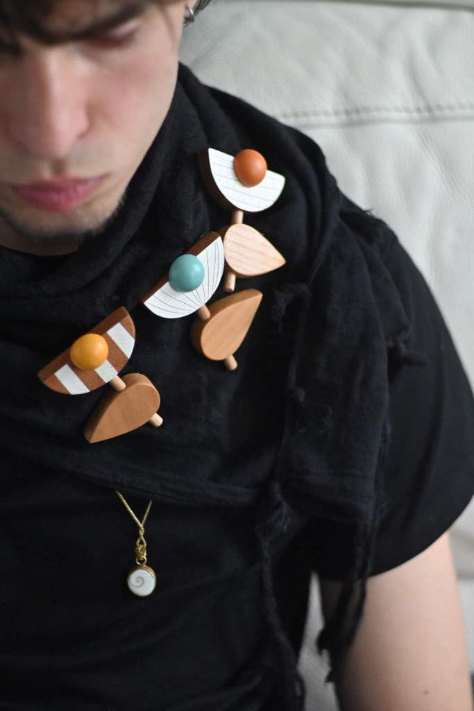 FLORY.GO- Spilla in legno-Naturale