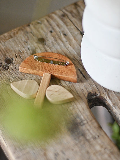 FUN.GO - Spilla in legno intarsiato